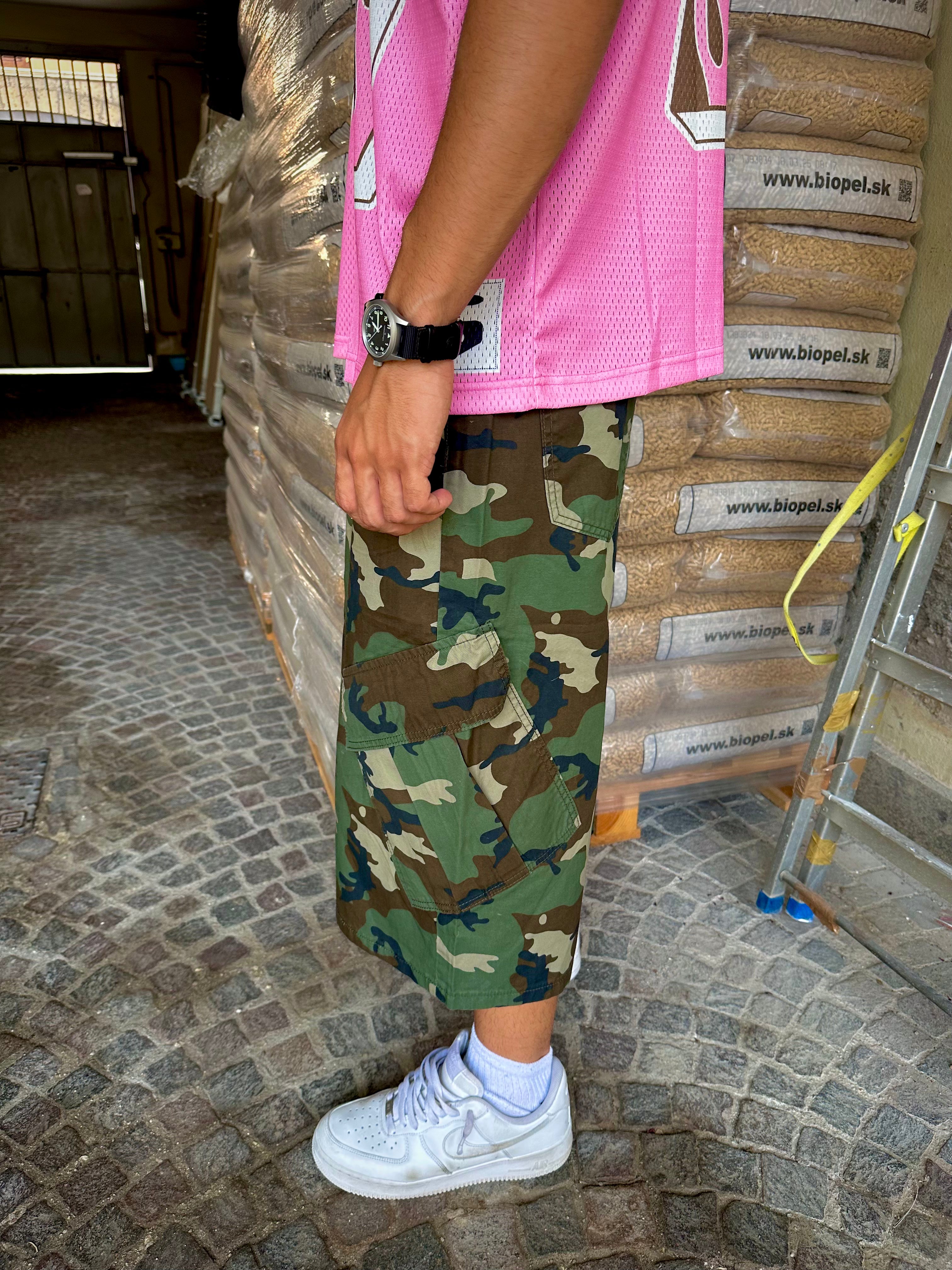 Urban Camo – Cargo Jorts