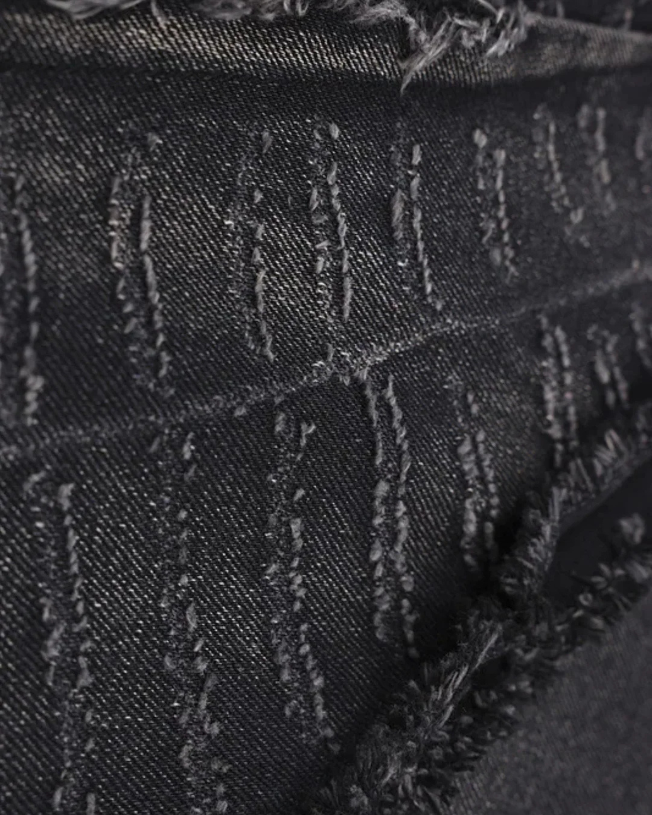 WEB – Black Jeans
