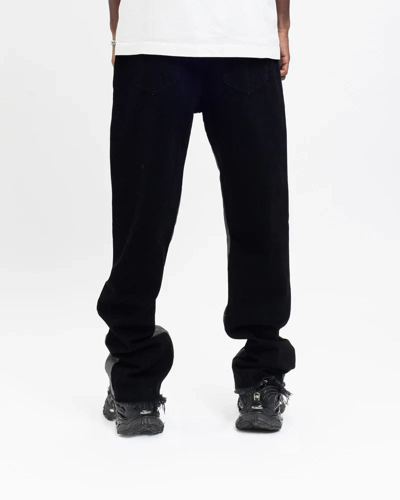 Shadow – Flare Jeans